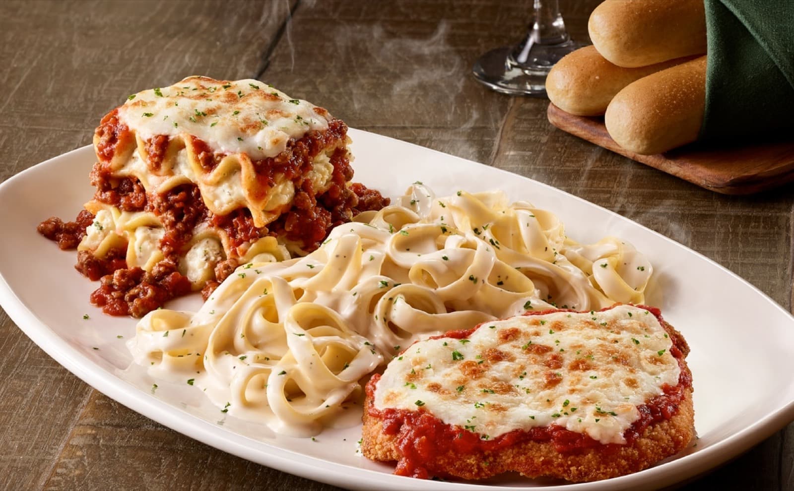 Olive Garden's Tour of Italy plate